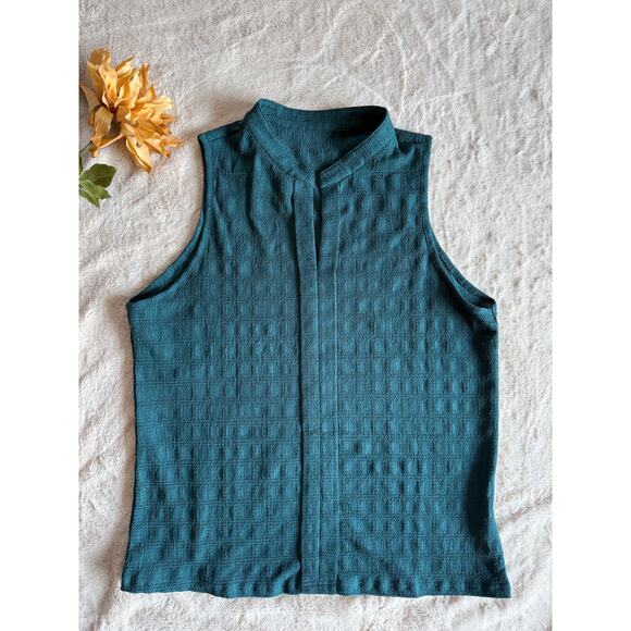Green Stretchy Tank Top Size Large - Picture 1 of 5
